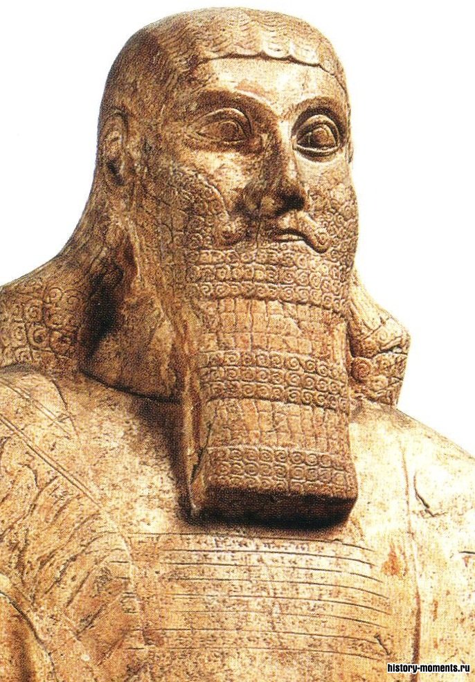 Эта статуя Ашшурнацирапала II раскопана в Калахе, куда он перенес столицу Новоассирийской державы.