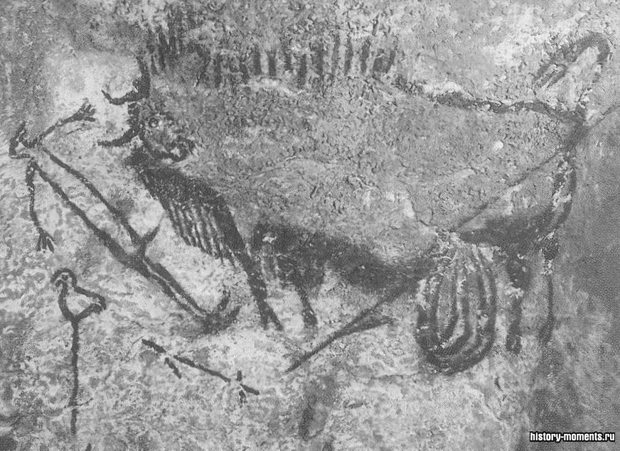 Рисунок на стене пещеры Ласко (Франция): шаман убивает зубра (ок. 10 000 до н.э.).