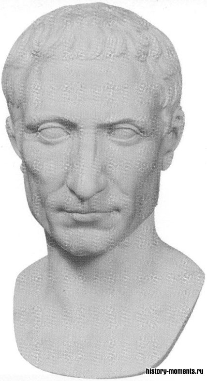 Юлий Цезарь, раздвинув границы Римской республики,заложил основы великой империи, но был убит в 44 г. до н.э.